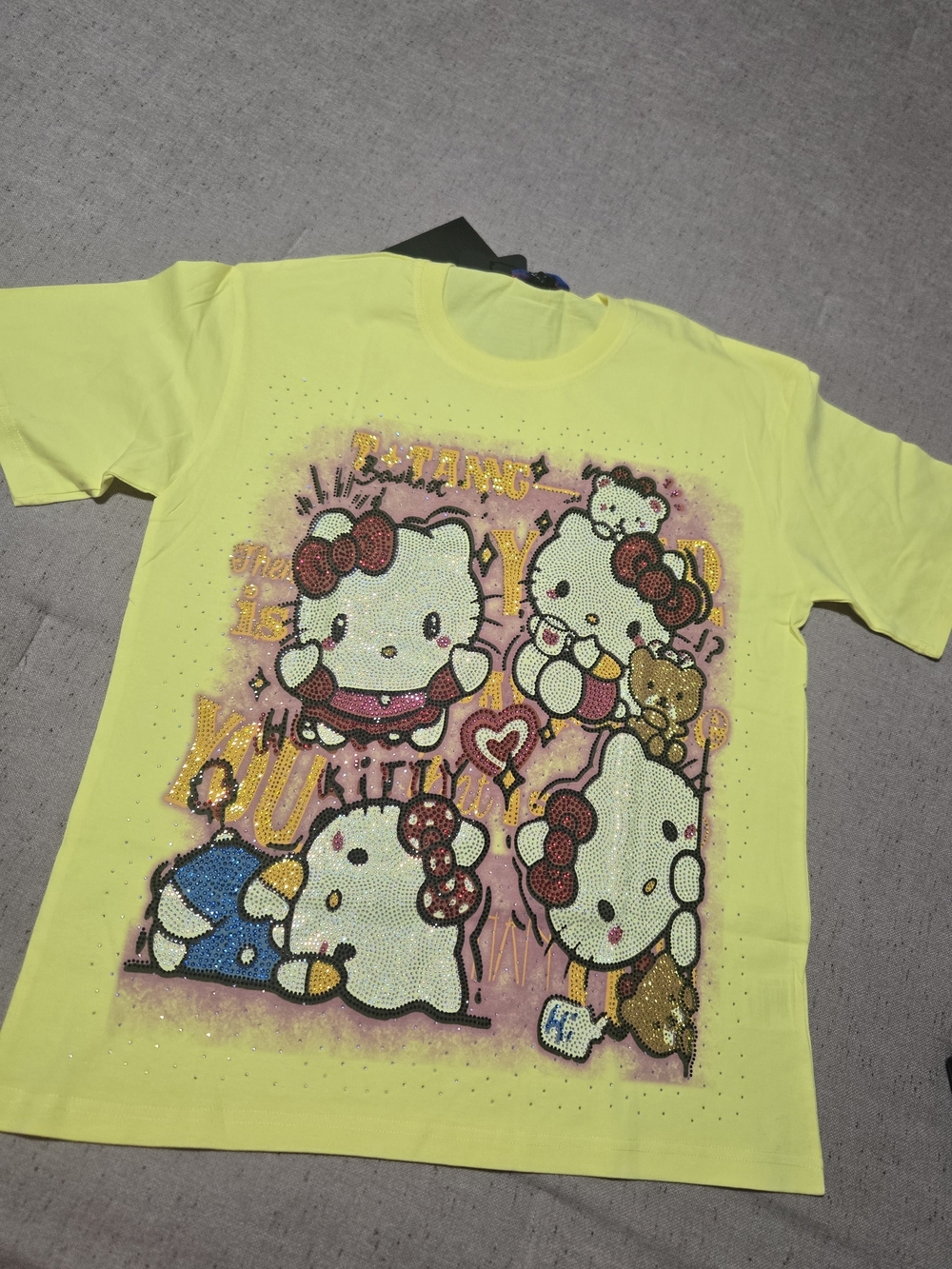 Hello Kitty Neon Yellow Girls' Short Sleeve Graphic Tee